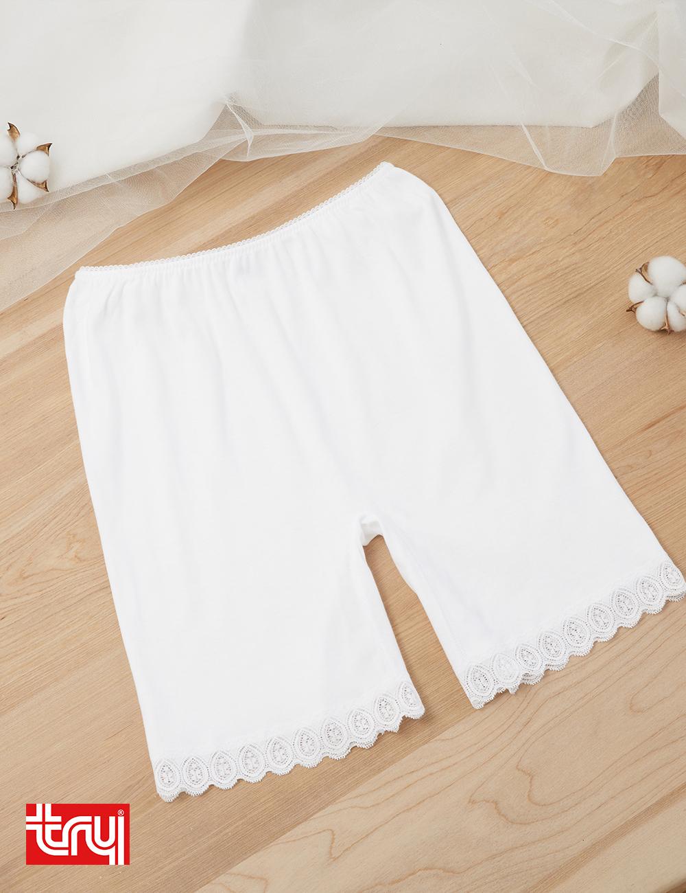 شورت نسائي هاف